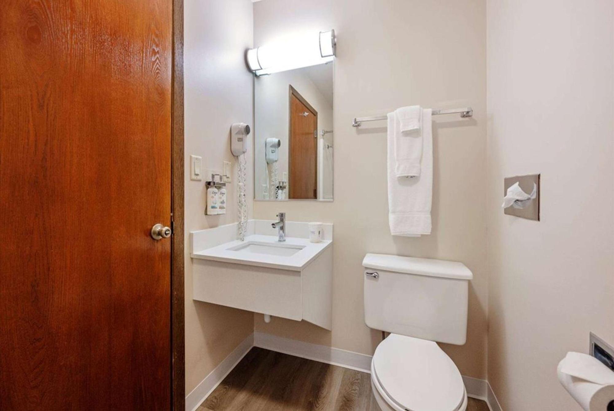 Hotel Super 8 By Wyndham Superior Wi Extérieur photo